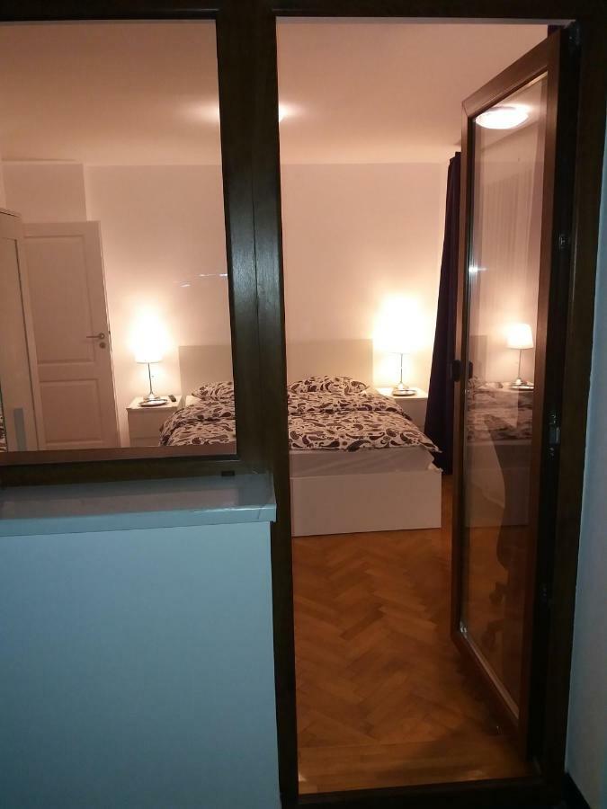 12 Residence Cotroceni Bucharest Luaran gambar
