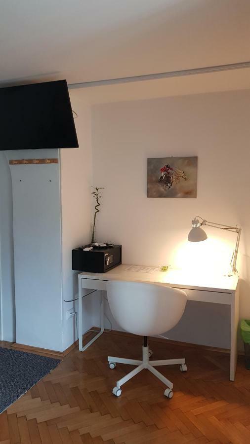 12 Residence Cotroceni Bucharest Luaran gambar