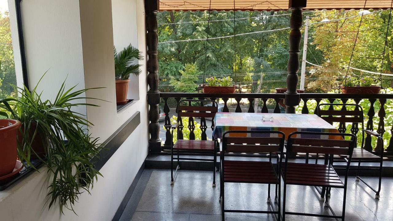 12 Residence Cotroceni Bucharest Luaran gambar